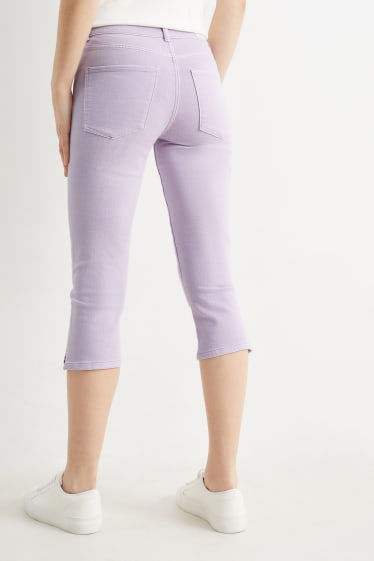 Dámské - Capri jeans - mid waist - světle fialová