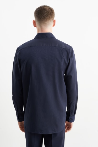 Uomo - Camicia business - regular fit - cutaway - facile da stirare - blu scuro