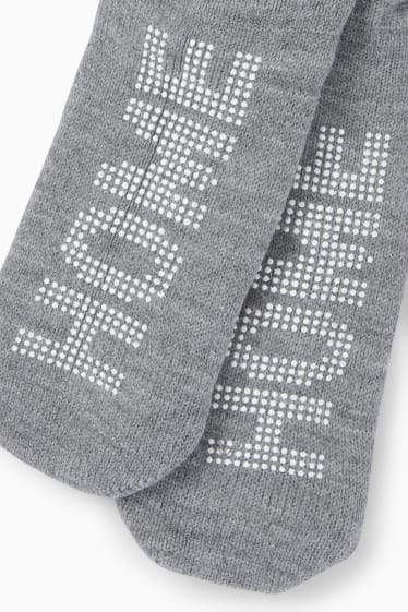 Men - Non-slip socks - cable knit pattern - gray