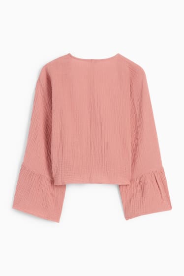 Women - Cropped muslin blouse - dark rose
