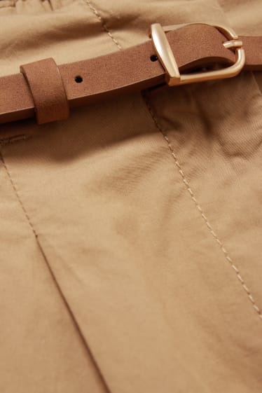 Dona - Pantalons curts amb cinturó - high waist - marró