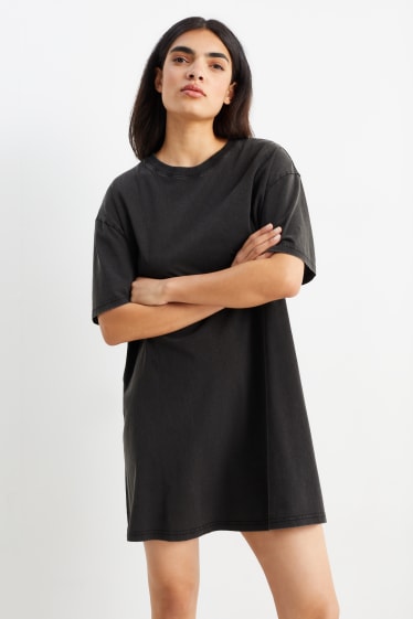Dona - CLOCKHOUSE - vestit estil samarreta - negre