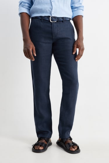 Hommes - Pantalon en lin doté d’une ceinture - regular fit - bleu foncé