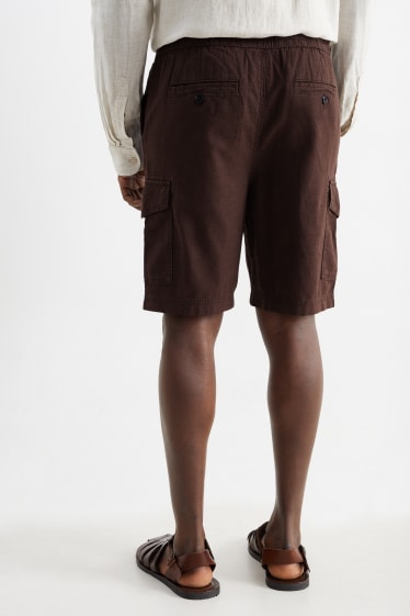Home - Pantalons curts cargo - mescla de lli - marró fosc