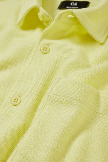Heren - Overhemd - relaxed fit - kent - geel