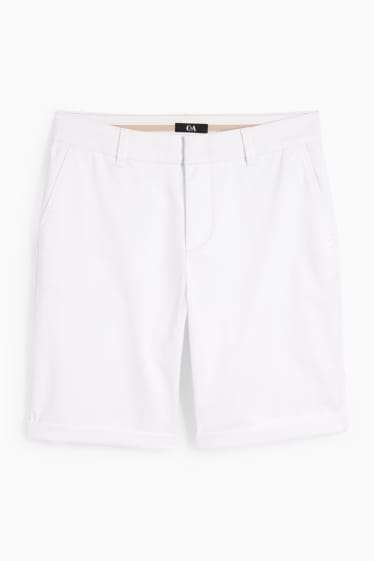 Women - Basic Bermuda shorts - mid-rise waist - white