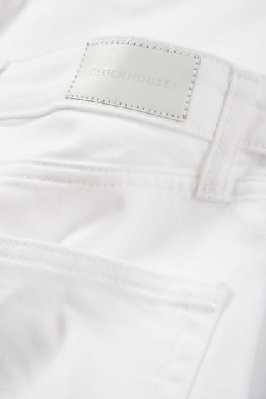 Ados & jeunes adultes - CLOCKHOUSE - short en jean - high waist - blanc