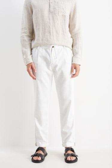 Men - Chinos - tapered fit - linen blend - white