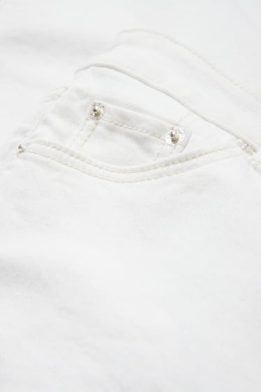 Femei - Pantaloni scurți de blugi - talie medie - alb-crem