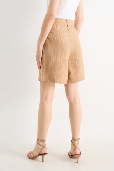 Women - Linen shorts - high waist - striped - beige