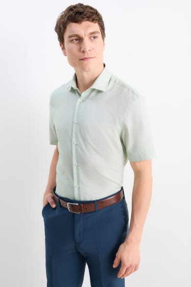 Heren - Business-overhemd - regular fit - cut away - gemakkelijk te strijken - lichtgroen
