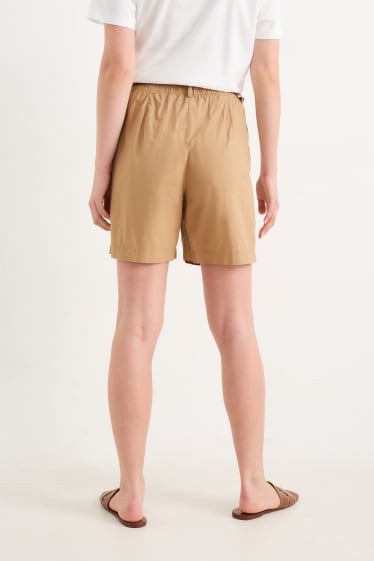 Dames - Korte broek met riem - high waist - bruin