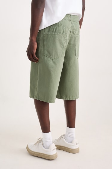 Hommes - Bermudas - vert