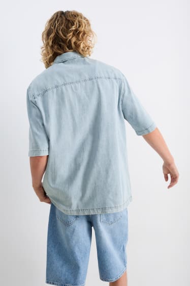 Men - Denim shirt - oversized fit - kent collar - denim-light blue