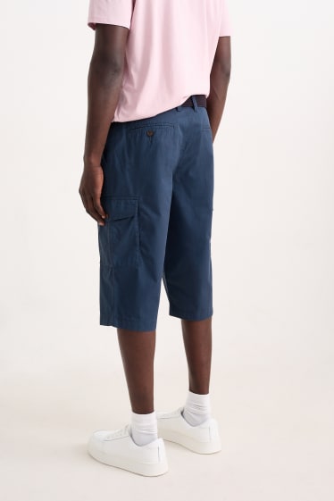 Men - Cargo Bermuda shorts with belt - blue