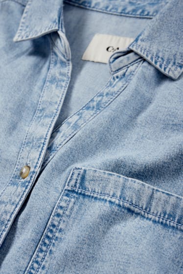 Women - V-neck denim shirt dress - denim-light blue
