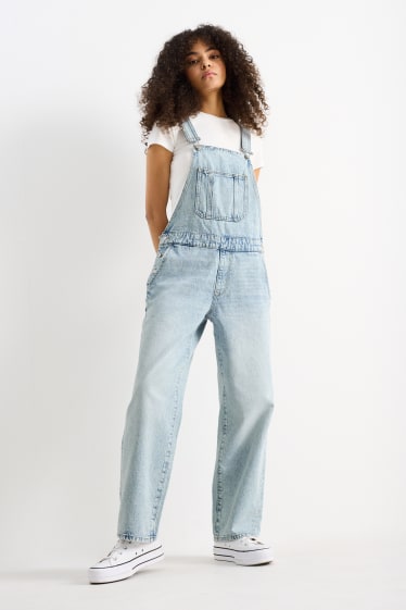 Dámské - CLOCKHOUSE - džínové kalhoty s laclem - relaxed fit - džíny - světle modré