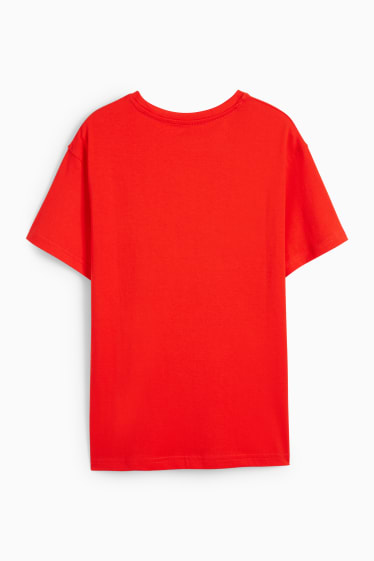 Children - Football boots - short sleeve T-shirt - red