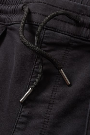 Men - Cargo shorts - LYCRA® - black