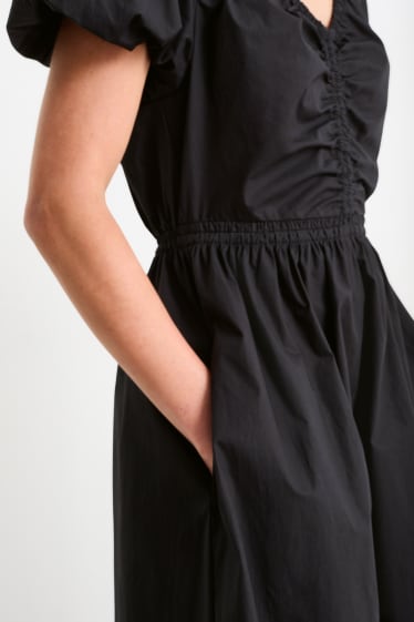 Mujer - Vestido con escote en pico - negro