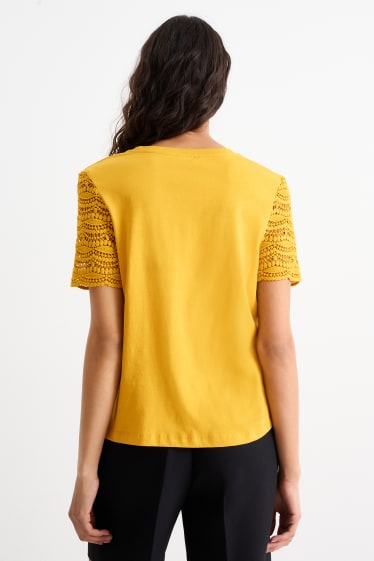 Women - T-shirt - yellow