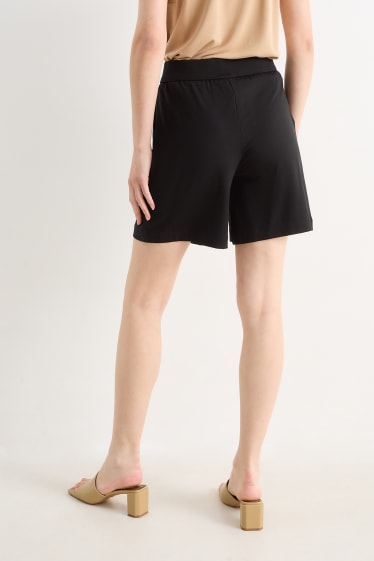 Women - Basic shorts - black