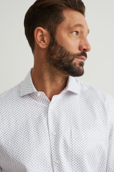 Herren - Businesshemd - Regular Fit - Cutaway - bügelleicht - weiß