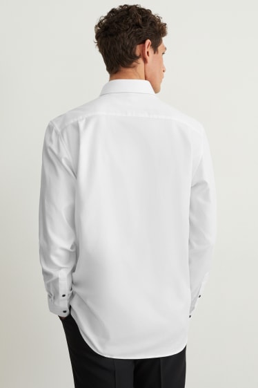 Hommes - Chemise de bureau - regular fit - col cutaway - facile à repasser - blanc crème