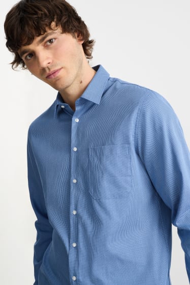 Home - Camisa formal - regular fit - coll kent - planxat fàcil - estampada - blau