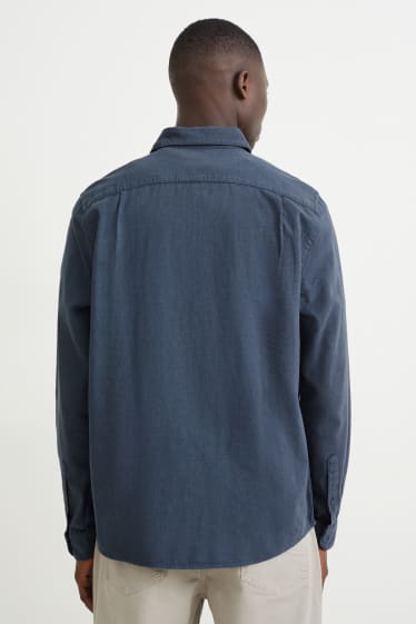 Hommes - Chemise en flanelle - regular fit - col cutaway - bleu