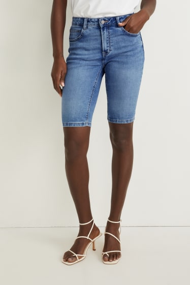 Damen - Jeans-Bermudas - Mid Waist - LYCRA® - helljeansblau