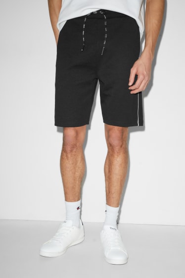 Herren - Shorts - schwarz