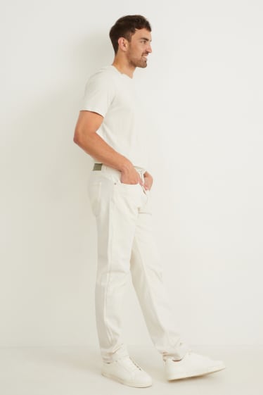 Hommes - Jean coupe droite - blanc crème