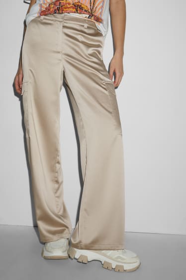 Donna - Pantaloni cargo in raso - vita bassa - gamba larga - beige