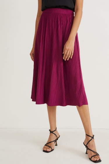 Women - Pleated skirt - bordeaux