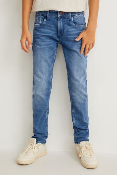 Kinderen: jongens - Slim jeans - jog denim - jeanslichtblauw