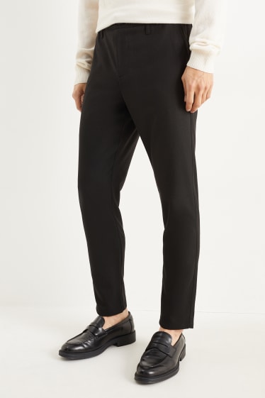 Home - Xinos - tapered fit - negre