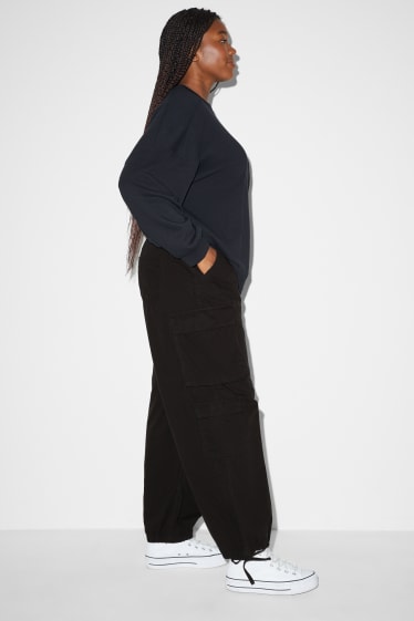 Dames - CLOCKHOUSE - cargobroek - mid waist - relaxed fit - zwart