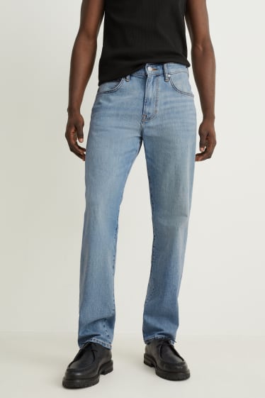 Hommes - Jean coupe droite - jean bleu clair