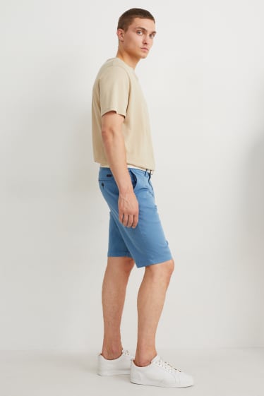 Herren - Shorts mit Gürtel - blau