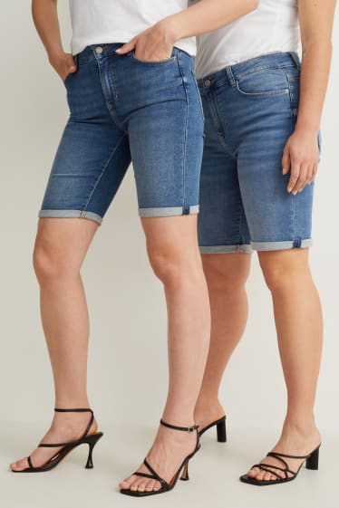 Damen - Jeans-Bermudas - Mid Waist - Jog Denim - LYCRA® - jeansblau