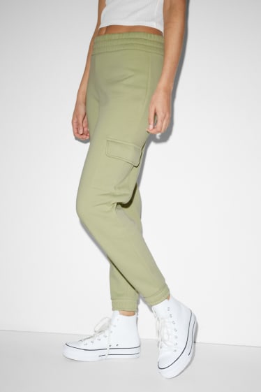 Femmes - CLOCKHOUSE - pantalon de jogging cargo - vert clair