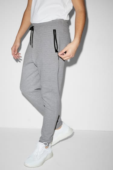 Men - Joggers - gray-melange