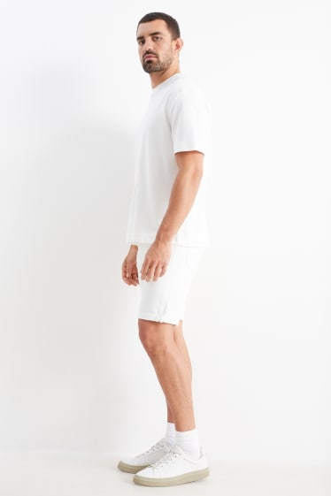 Uomo - Shorts di jeans - bianco