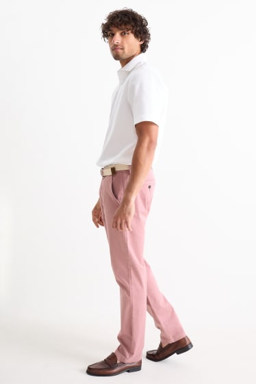Pánské - Kalhoty chino s páskem - regular fit - tmavě růžová