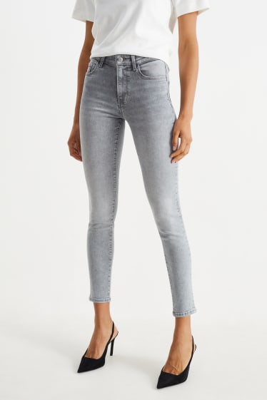 Dámské - Skinny jeans - mid waist - tvarující džíny - LYCRA® - džíny - světle šedé