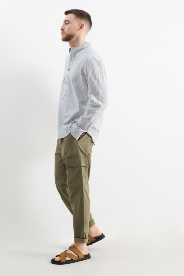 Hommes - Pantalon cargo - tapered fit - lin mélangé - vert