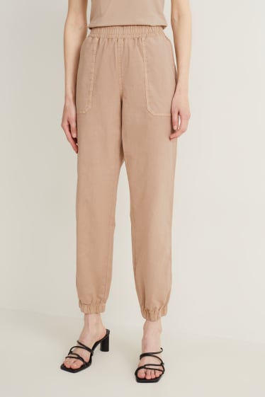 Women - Cloth trousers - mid-rise waist - tapered fit - beige