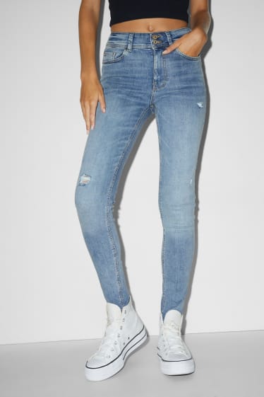 Damen - CLOCKHOUSE - Skinny Jeans - Mid Waist - Push-up-Effekt - helljeansblau