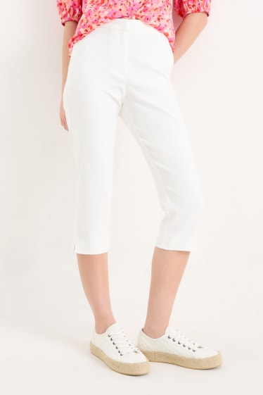 Femmes - Pantalon corsaire - mid waist - slim fit - blanc crème